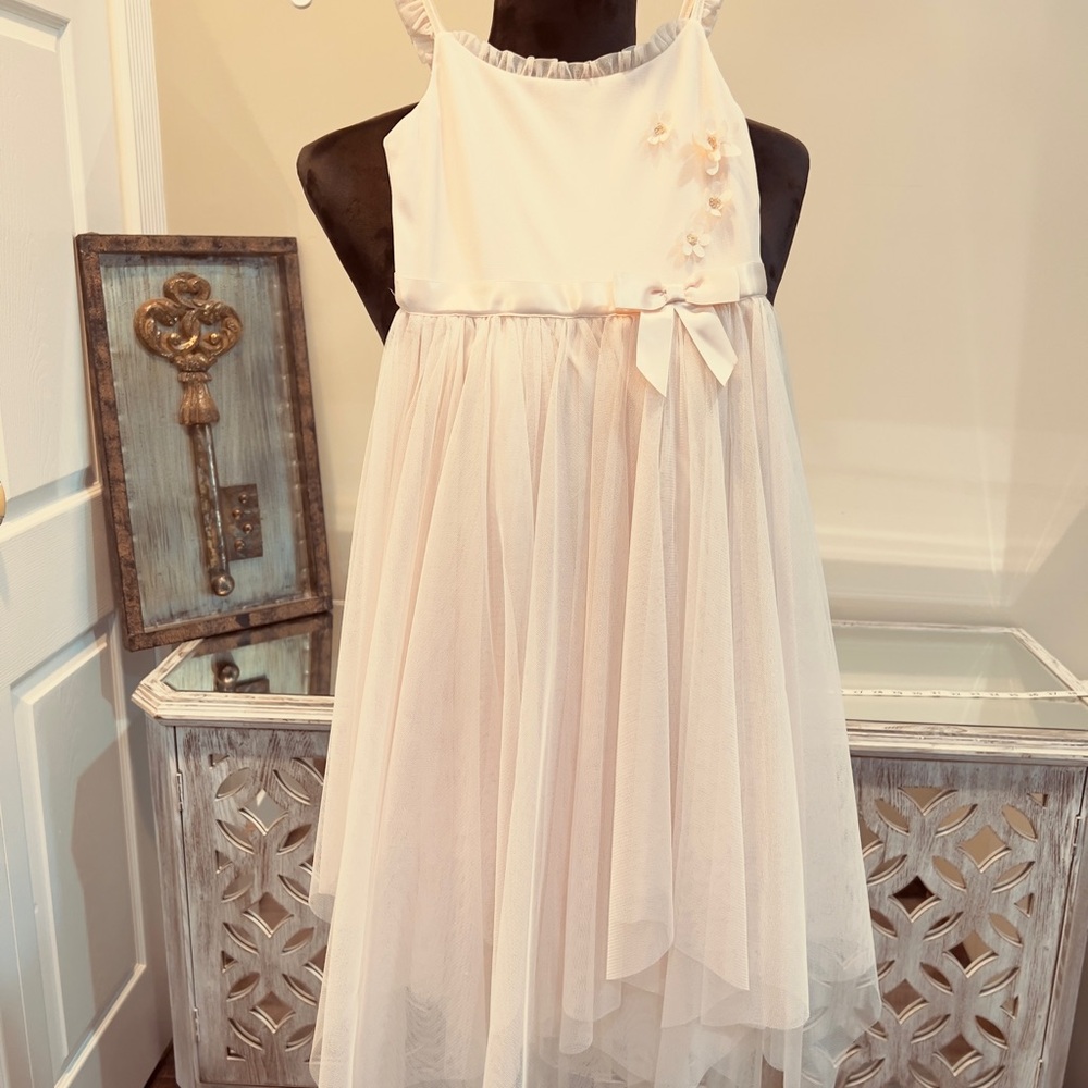 Elegant Cream Kids Party Dress with Floral Accents